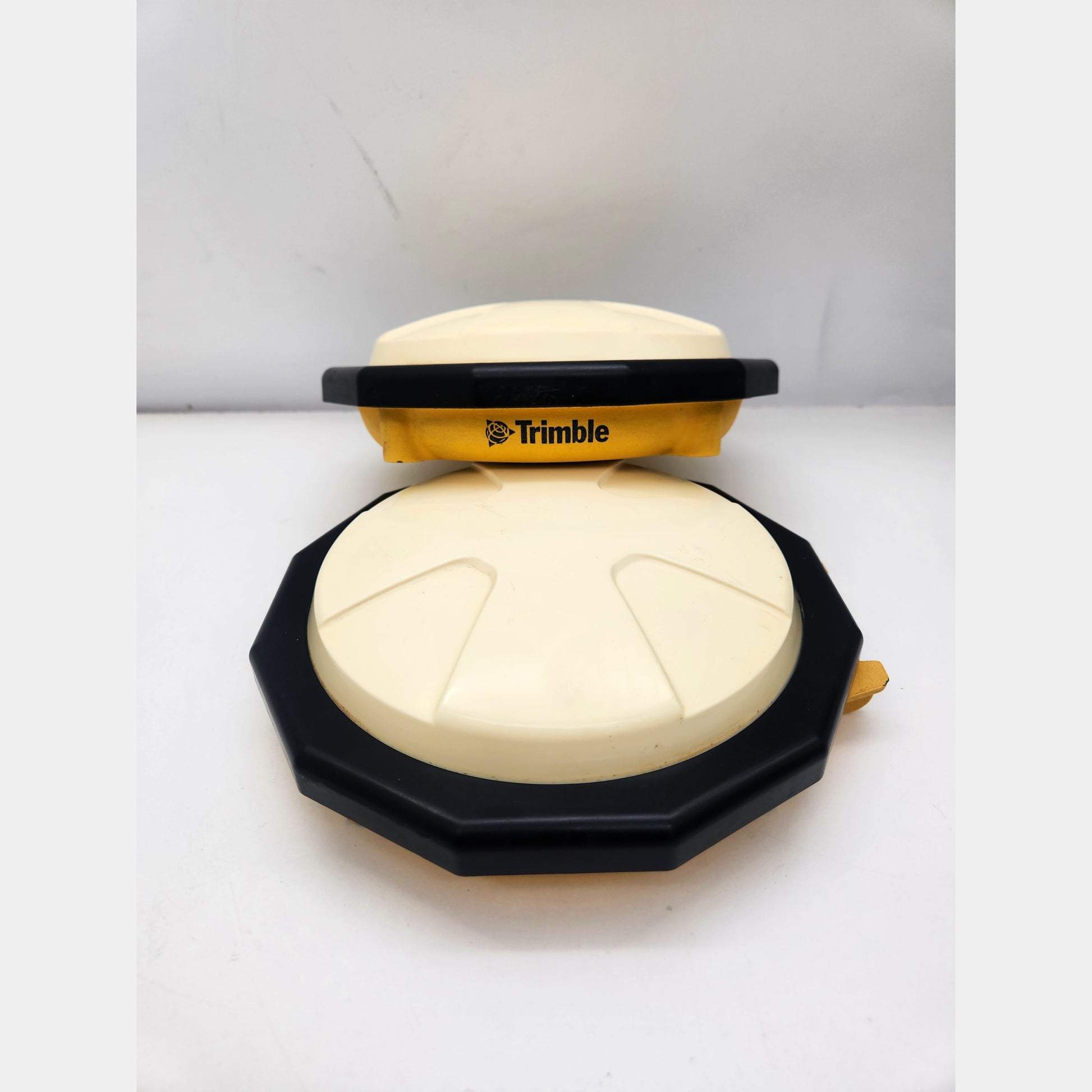 Set of two Trimble Zephyr 3 Rugged GNSS antennas (PN 125000-20)