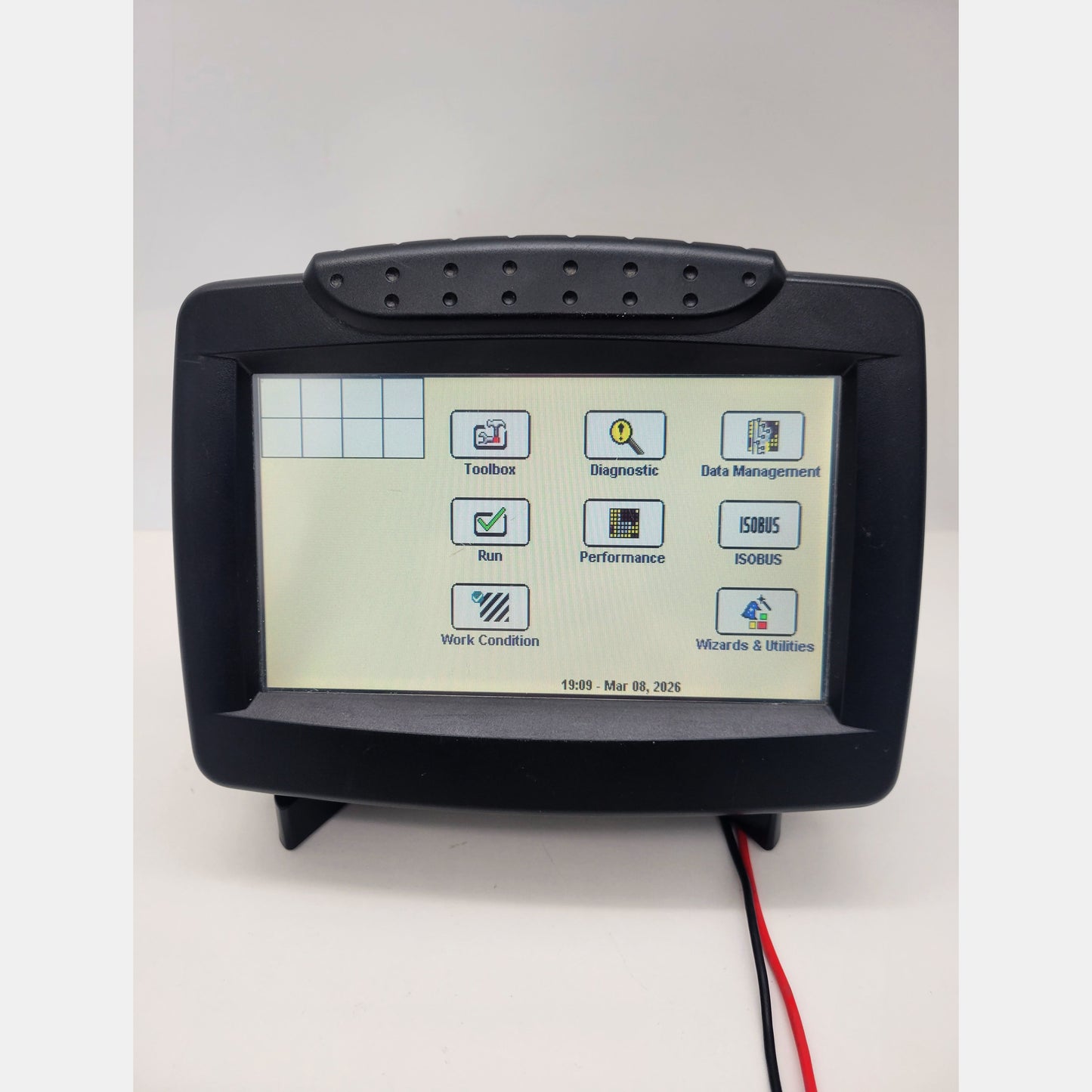 84410263 Case IH Pro 300 New Holland IntelliView III monitor front view