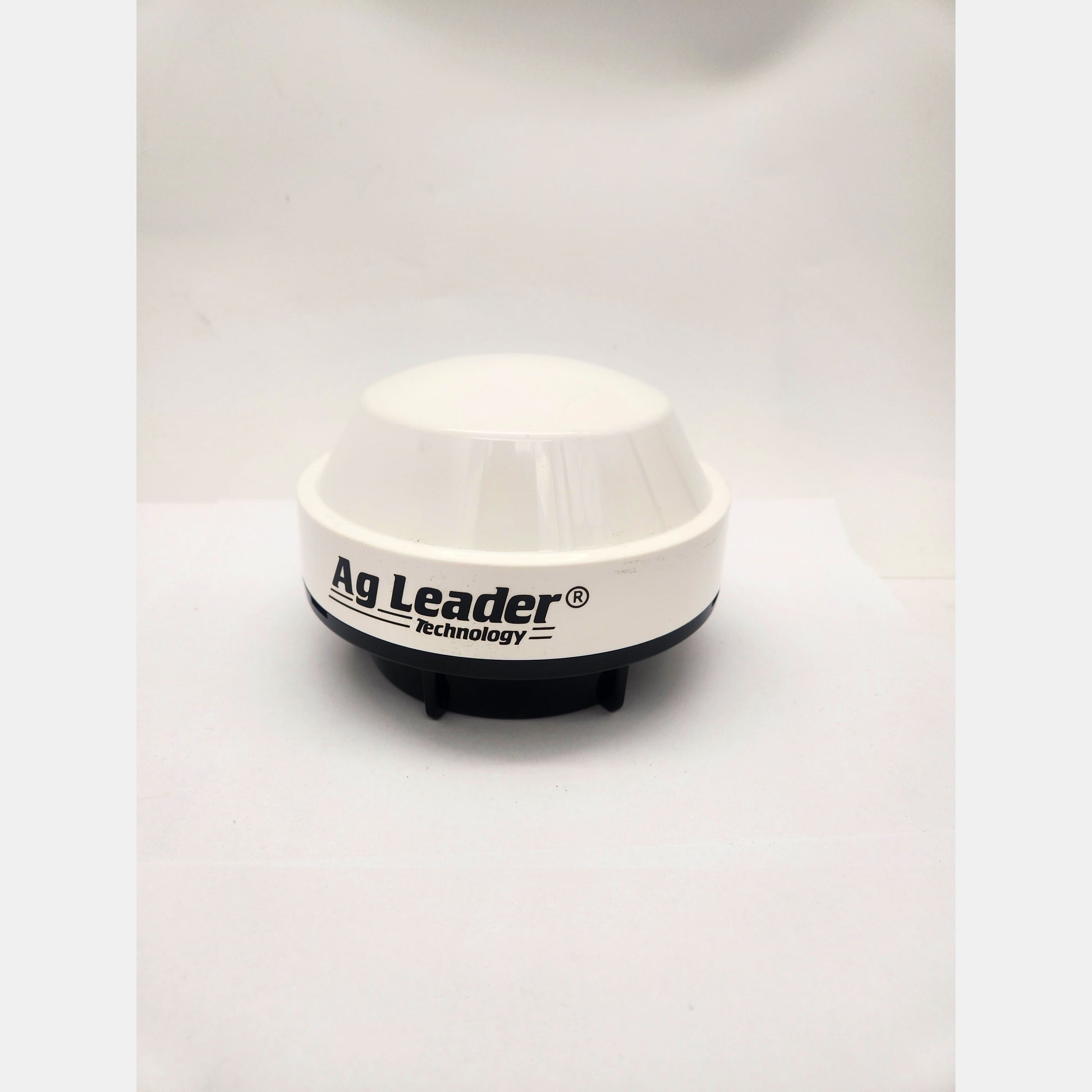 Ag Leader GPS 1600 (Hemisphere A101) GNSS antenna receiver, PN 4003733, A101 open box new condition.