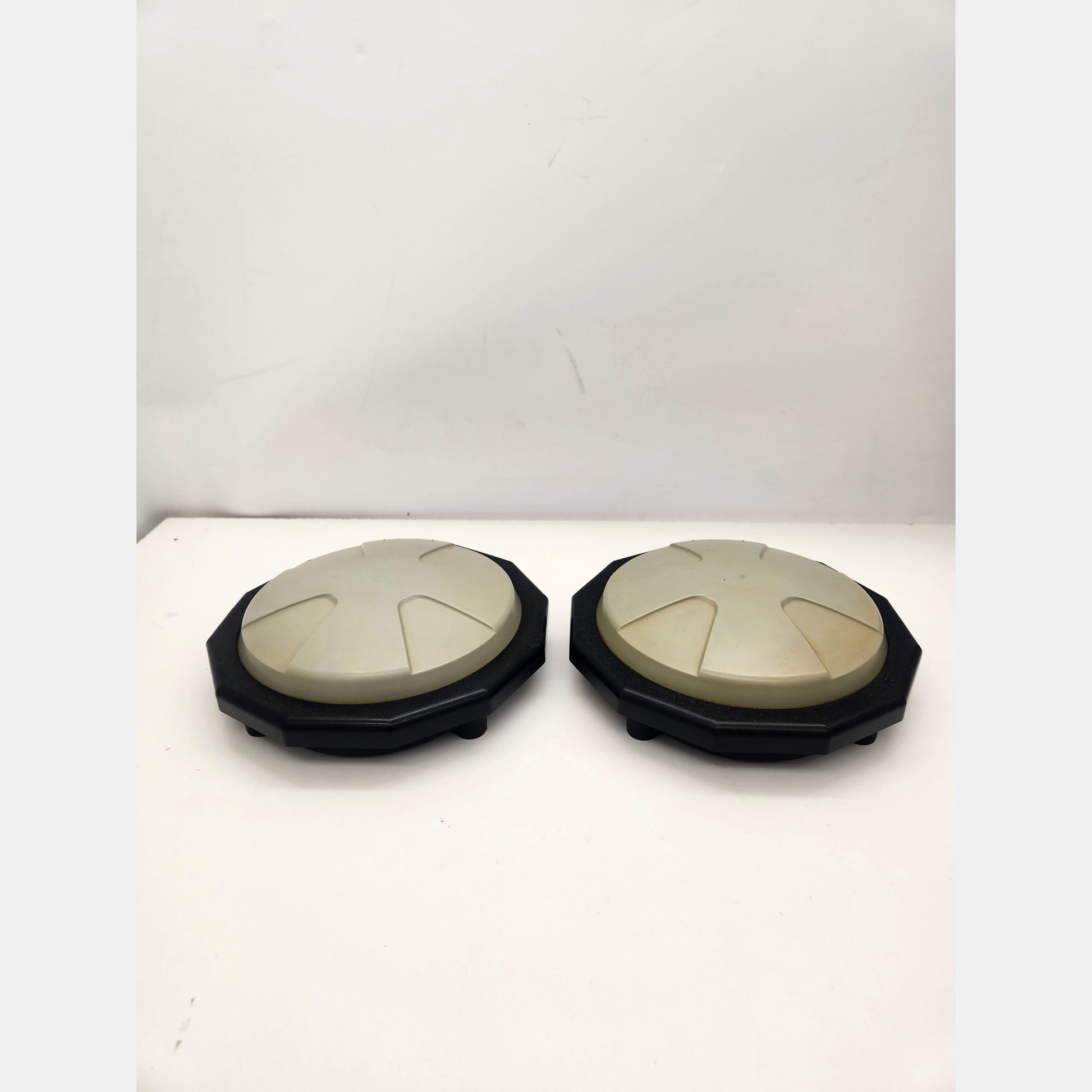 Lot of 2 Caterpillar 492-7319 Zephyr 3 Rugged antennas.