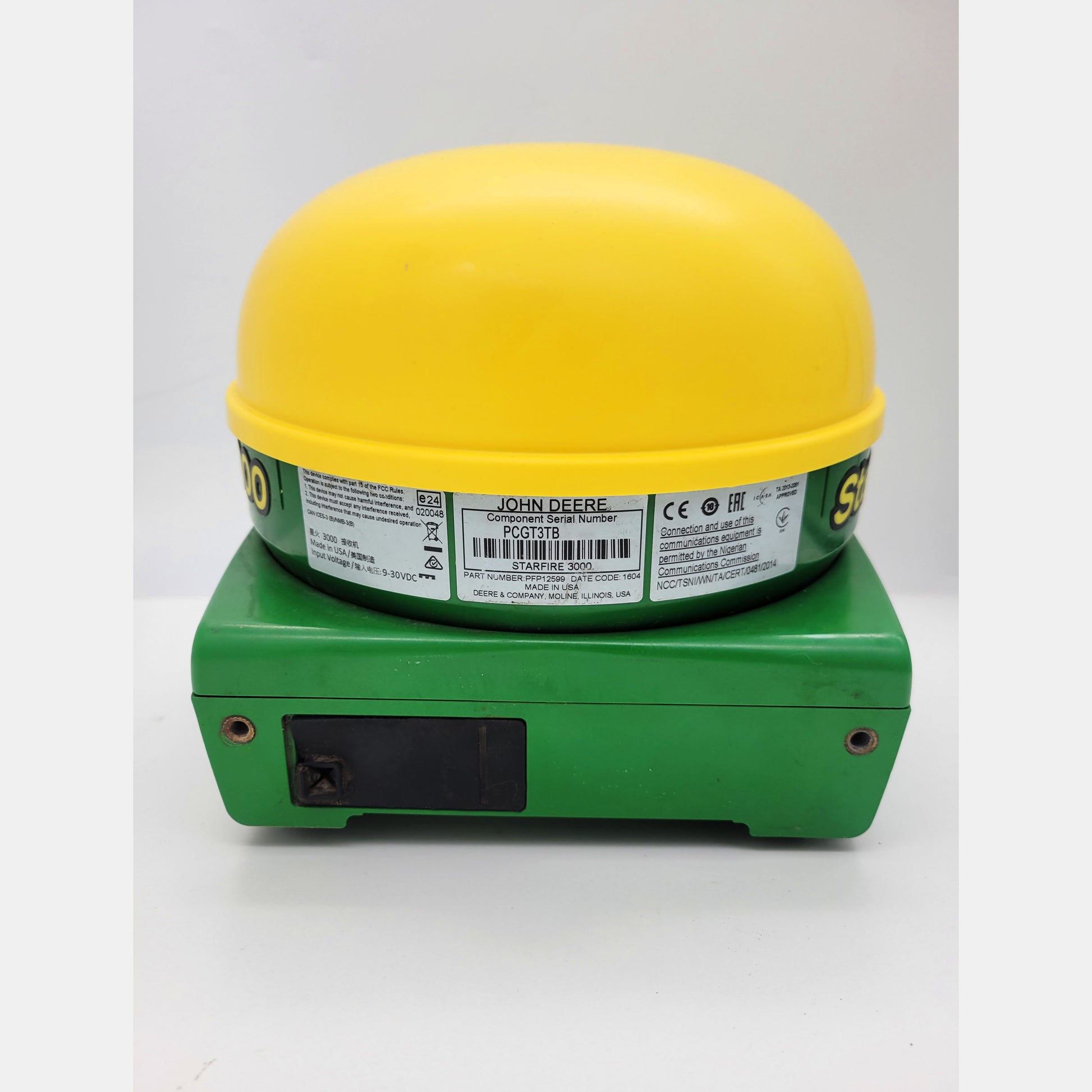 John Deere StarFire 3000 SF3000 GPS Receiver front view PFP12589.
