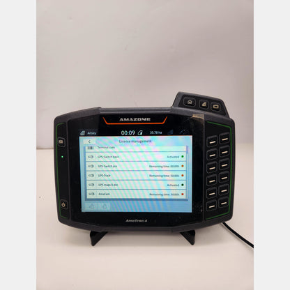 Amazone AmaTron 4 ISOBUS terminal with active GPS licenses list.