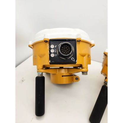 Lot of two Caterpillar MS992 Smart Antennas
