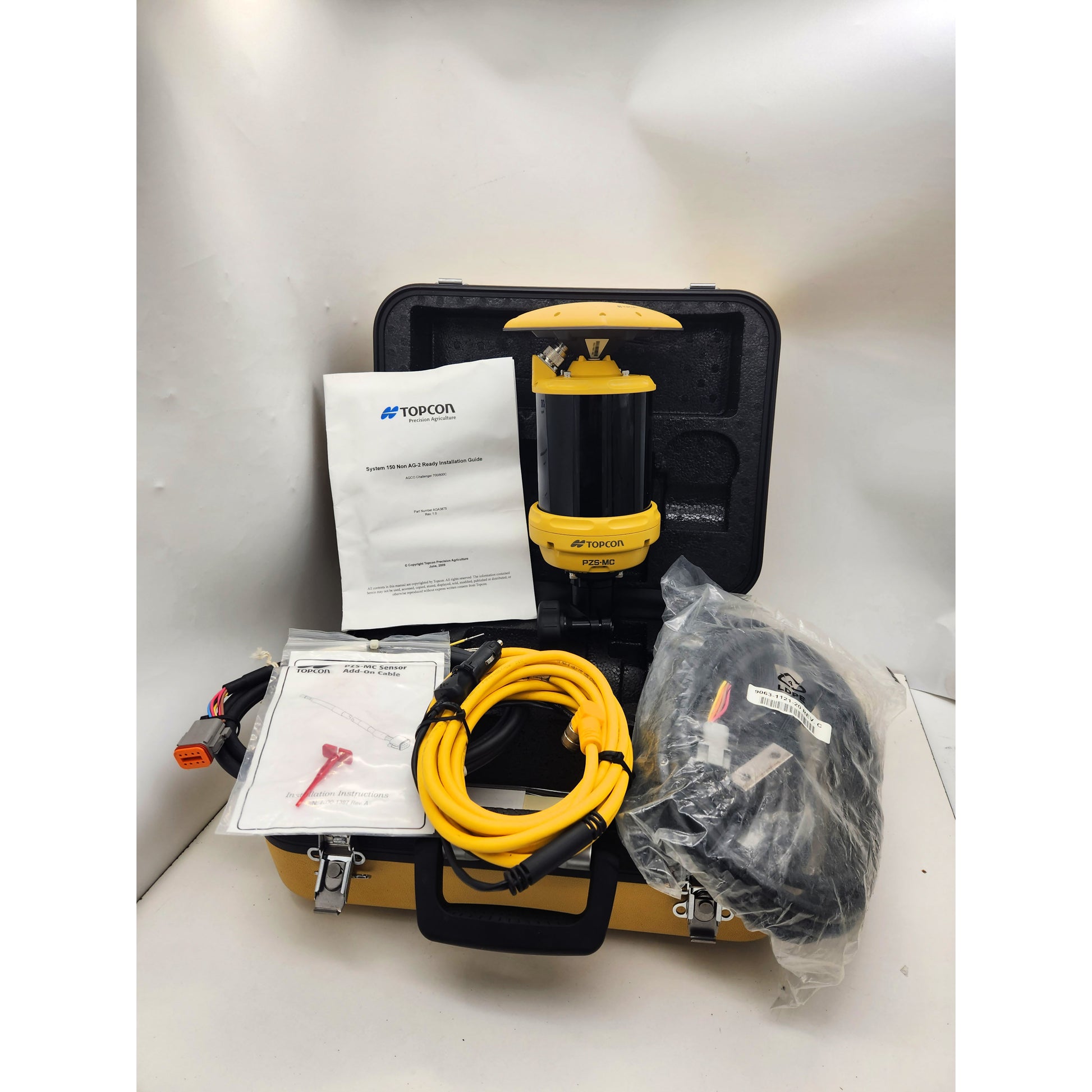 Complete Topcon PZS-MC and PG-S3 kit with cables, manual, and hard case.
