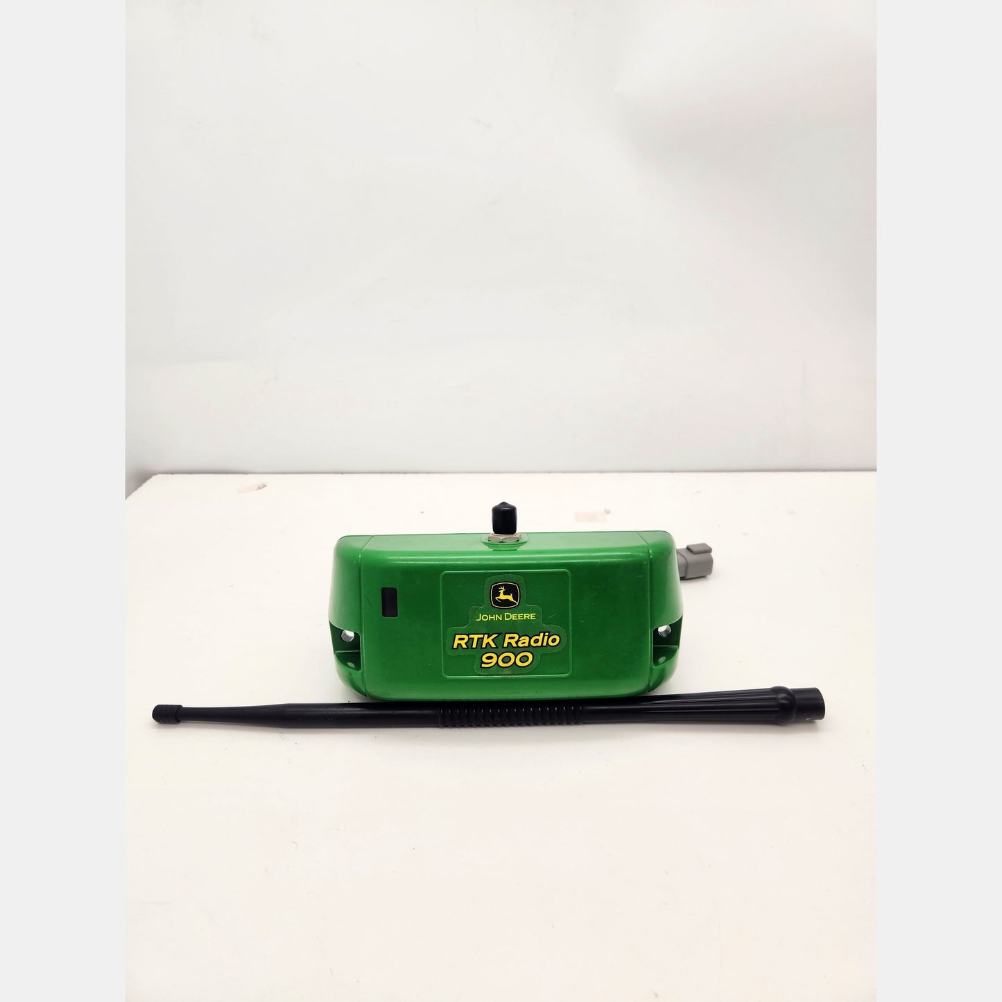 John Deere RTK Radio 900 MHz Module PFA10702 Model SRC9