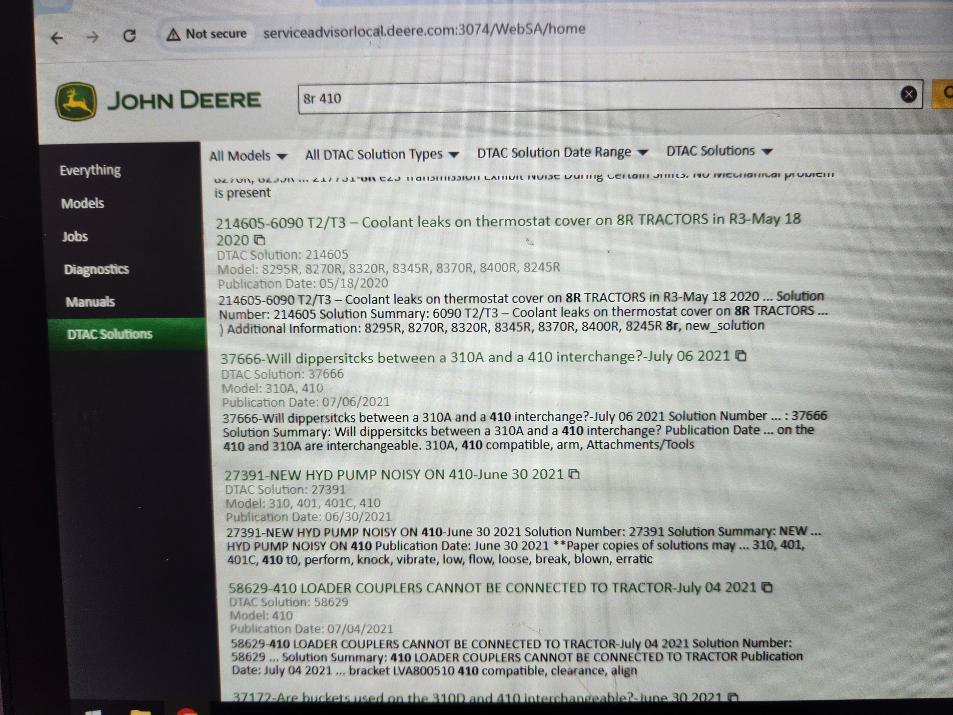 Rugged Getac diagnostic tablet running John Deere Service Advisor 5.3 software.