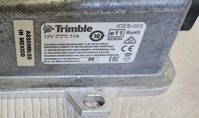 Trimble CNH America LLC NavController III 55566-00/20 for AutoPilot Steering Systems